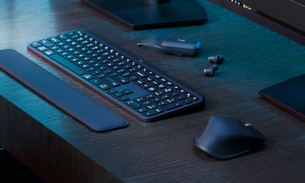 LOGITECH MX Master 3S SE - mysz z klawiaturą na blacie