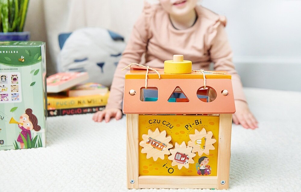 Zabawka edukacyjna NASZA KSIĘGARNIA Pucio Sorter logopedyczny sorter logopetyczny, stymulacja zmysłów, wyobraźnia dziecka, wyrażenia dźwiękonaśladowcze