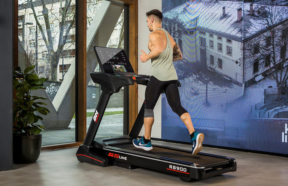 Bieżnia elektryczna BH FITNESS RS Line RS900 smarowanie pasa biezni co 25-30godzin uzytkowaniaminimalizacja tarcia