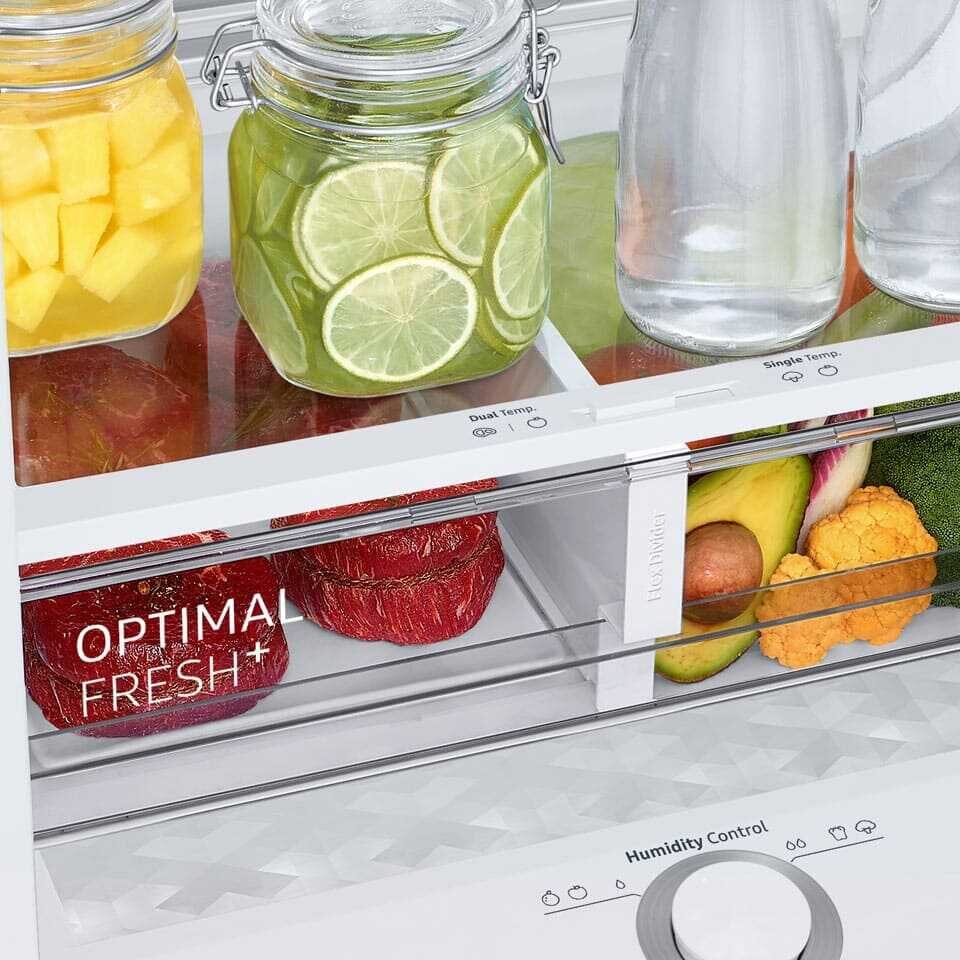 Lodówki Samsung wyposażone są w trwałe półki z hartowanego szkła Lodówki Samsung wyposażone są w trwałe półki z hartowanego szkła