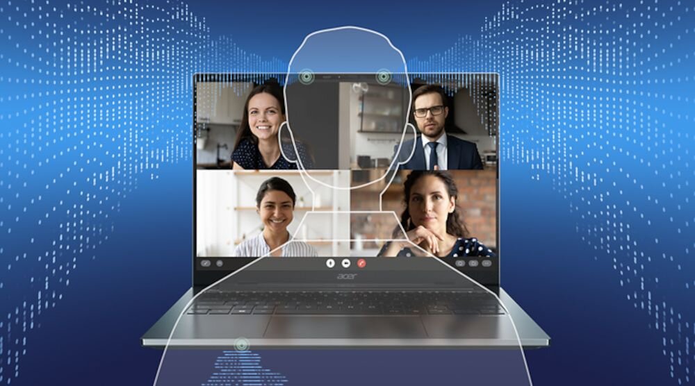 Laptop z widocznym ekranem, na którym odbywa się wideokonferencja z czterema osobami. W tle niebieski wzór przypominający cyfrową siatkę.
