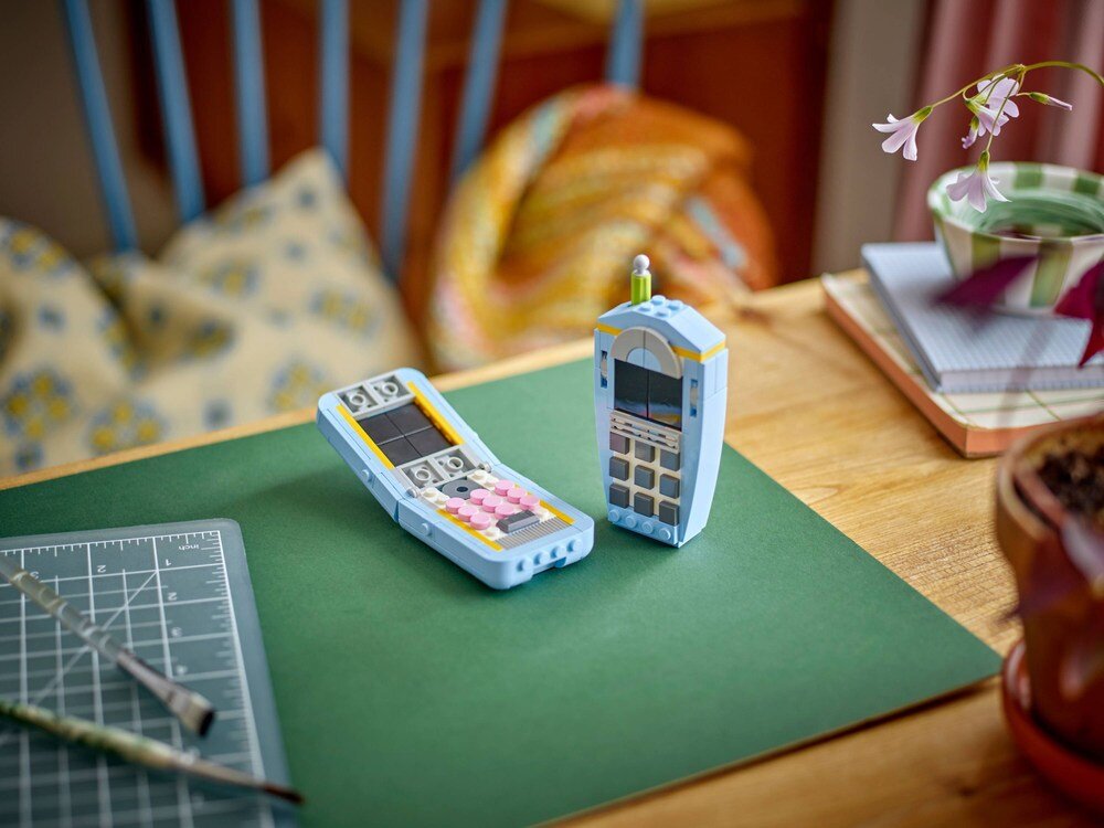 LEGO 31174 Creator 3w1 Telefon w stylu retro, zabawka konstrukcyjna dla dzieci prezent szeroki wybór zabawek