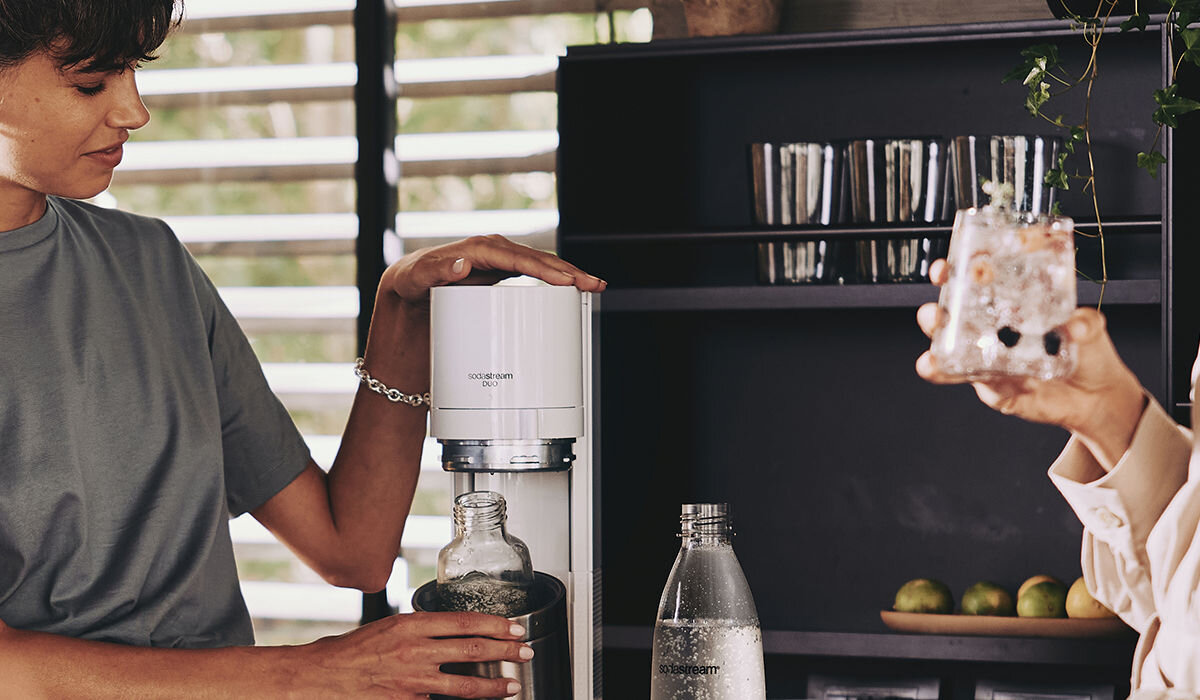 Saturator SODASTREAM Duo Biały + 2 butelki obsługa działanie