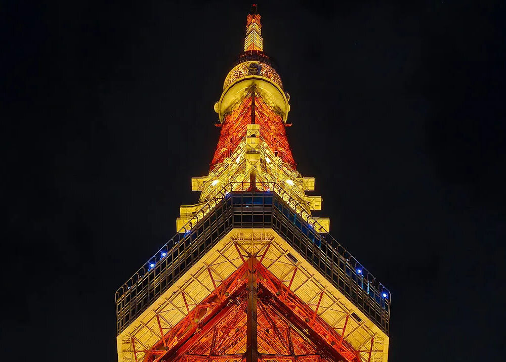 Smartfon MOTOROLA Razr 60 Ultra 5G 16/512GB 7.0 165Hz fotografia nocna większe piksele wyższa światłoczyłośc Funkcja Twój retusz AI