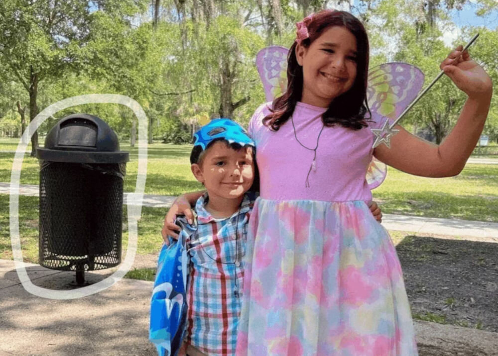 Smartfon MOTOROLA Razr 60 Ultra 5G 16/512GB 7.0 165Hz magiczny edytor magiczna gumka zastosowanie usuwanie elementów wtapianie w tło usuwanie rozmycia