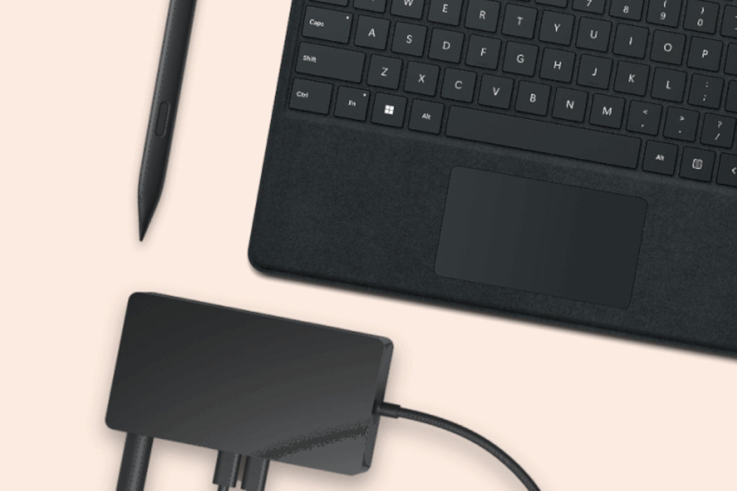 MICROSOFT Surface Go 3 Surface Connect USB-C®