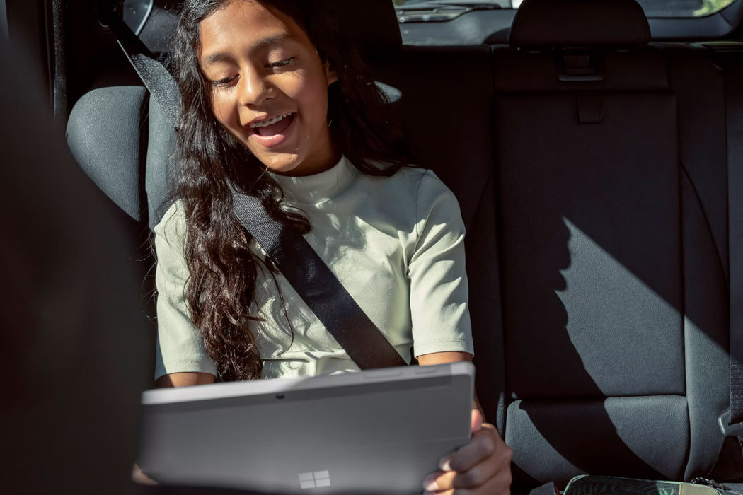 MICROSOFT Surface Go 3 kolor windows 11 Intel® Core™