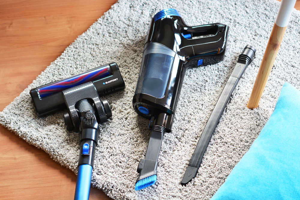 Odkurzacz BLAUPUNKT VCH602BL uzytkowanie wygoda ssawka uniersalna 2w1