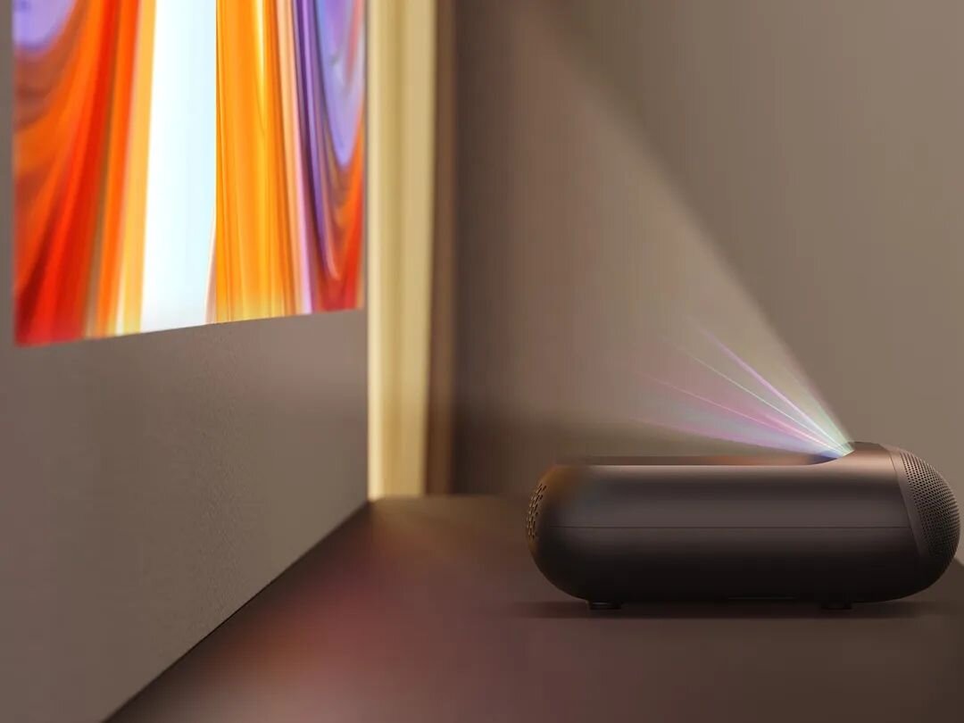 Projektor YABER K300s - Twoje mobilne kino 1080p, projektor wyświetlający obraz na ścianie