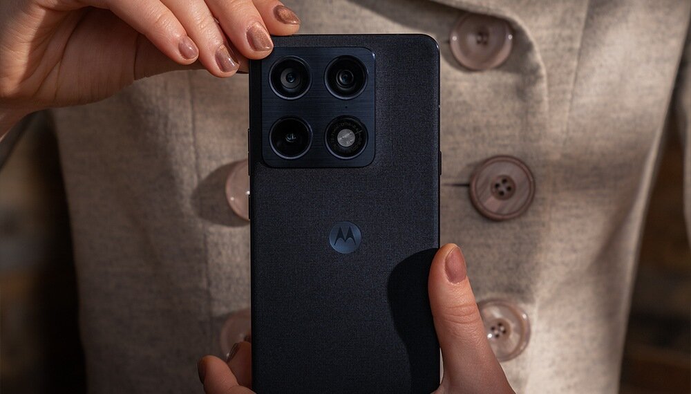 Smartfon MOTOROLA Signature aparat główny 50 Mpx Dolby Vision Sony LYTIA 828 