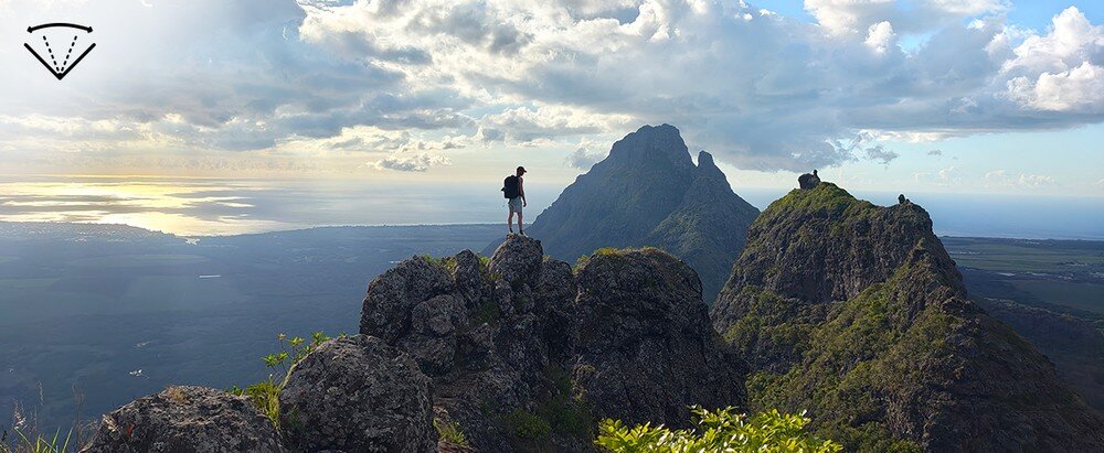 Smartfon MOTOROLA Signature Ultraszerokokątny aparat 50 Mpx 122° moto ai