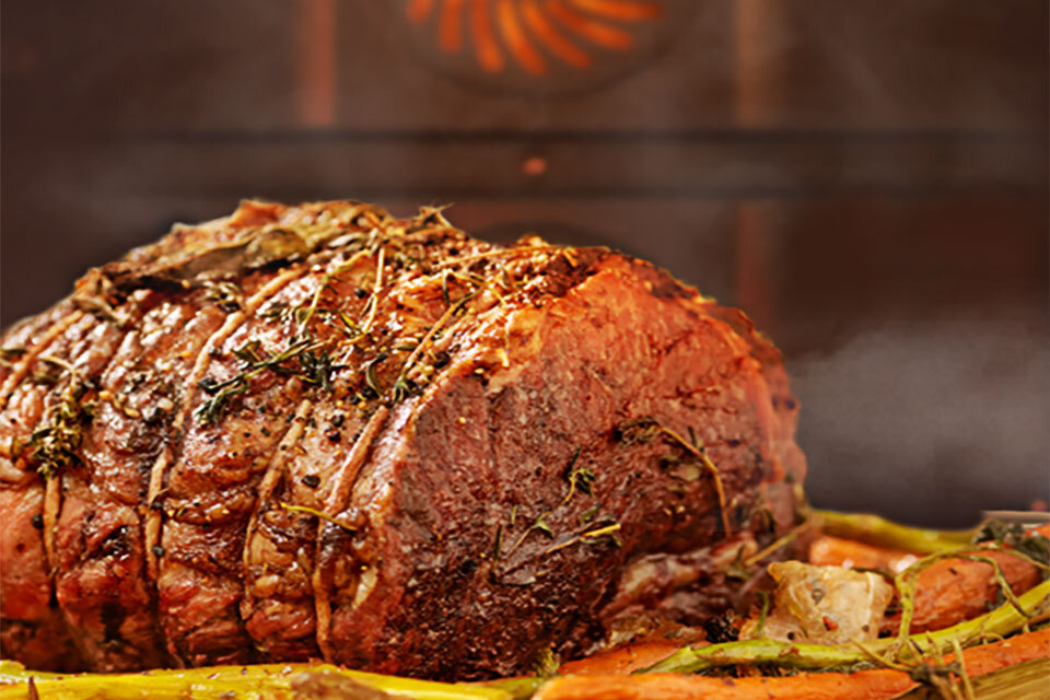 Korzystaj z zaprogramowanych trybów pieczenia, by ułatwić sobie przyrządzanie posiłków Korzystaj z zaprogramowanych trybów pieczenia, by ułatwić sobie przyrządzanie posiłków