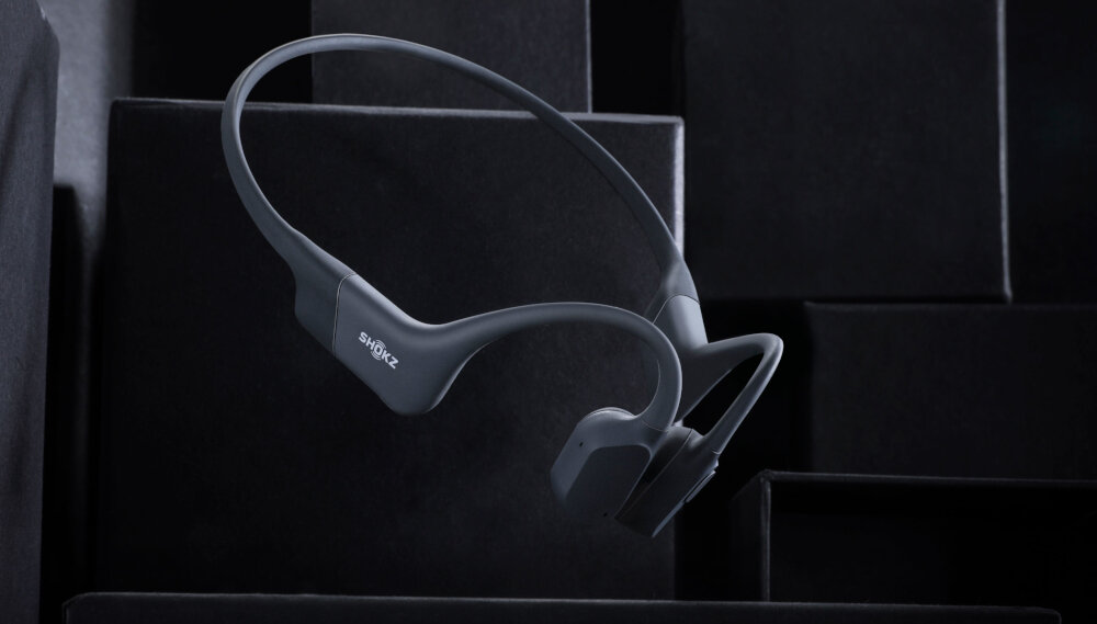 Słuchawki Shokz OpenRun - sluchawki na tle, mterialy, uzytkowanie, treningi