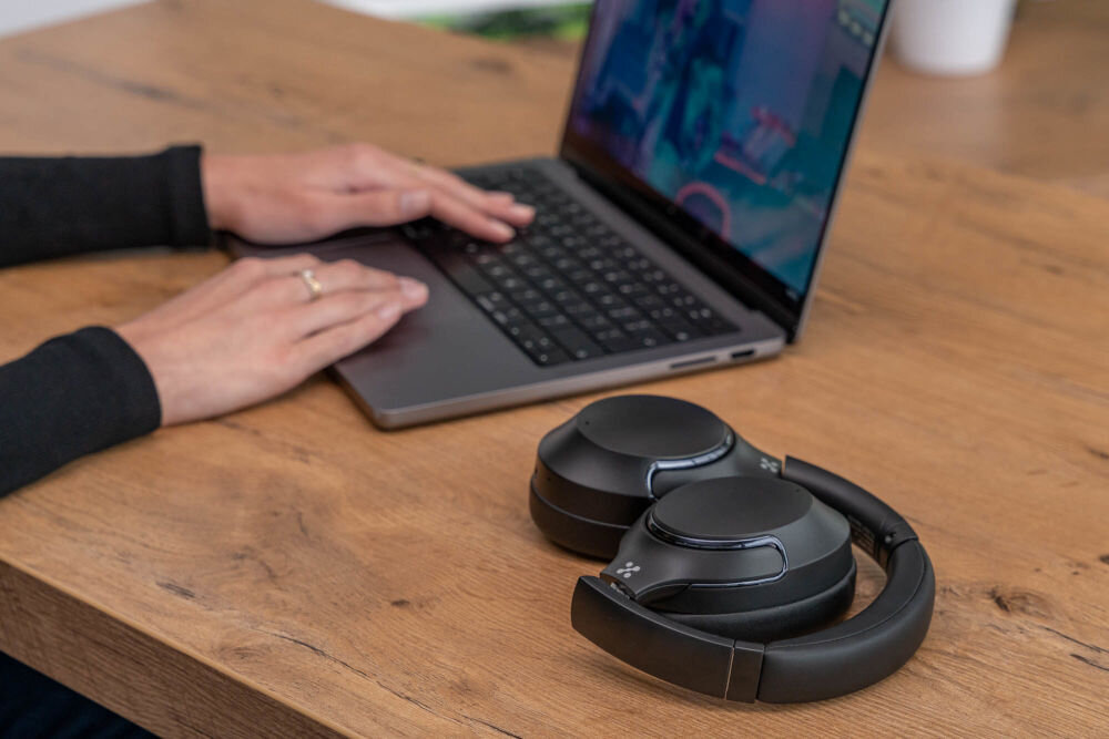 XMUSIC XWH910K srebrne akcenty minimalistyczna konstrukcja estetyka