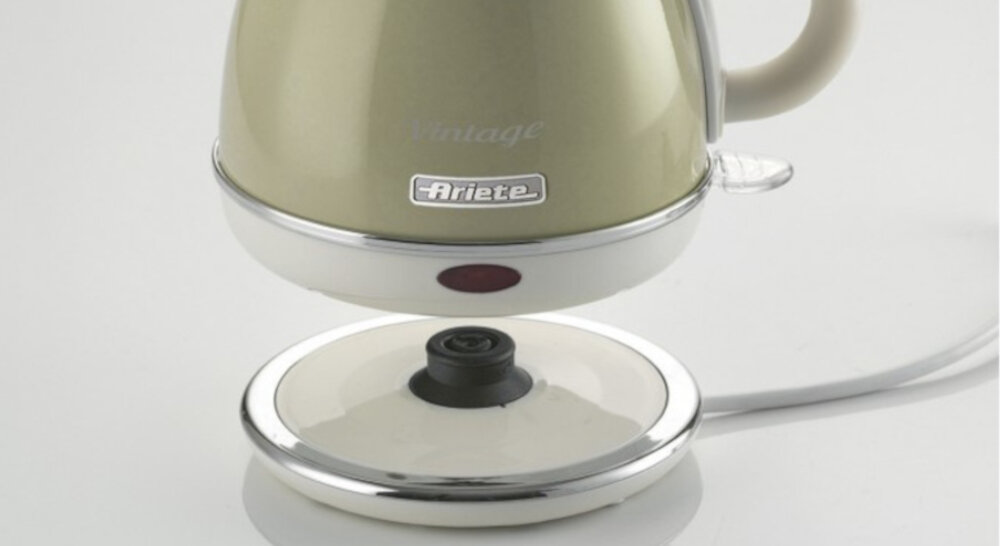 Czajnik ARIETE 2868/03 Beżowy Baza 360 stopni podnoszenie odstawienie niewielki rozmiar wymiary