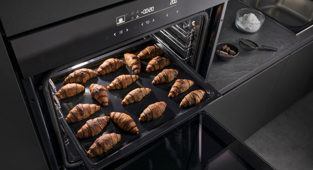 PIEKARNIK HISENSE BSA66346PBGWIFI tryb dla mrożonek mrożone produkty rozmrażanie