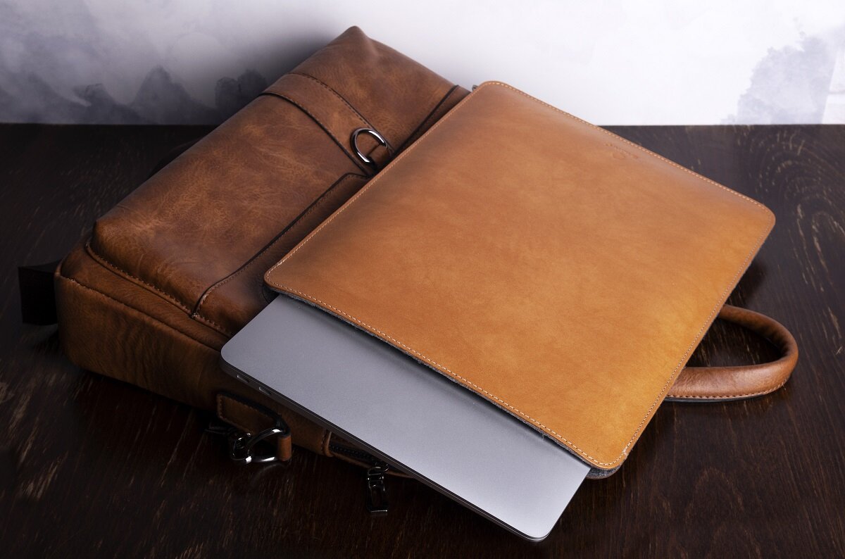 Etui na laptopa BALTAN Slevve elegancki ponadczasowy skóra podkładka pod myszkę Chroń laptopa Klasyka funkcjonalność