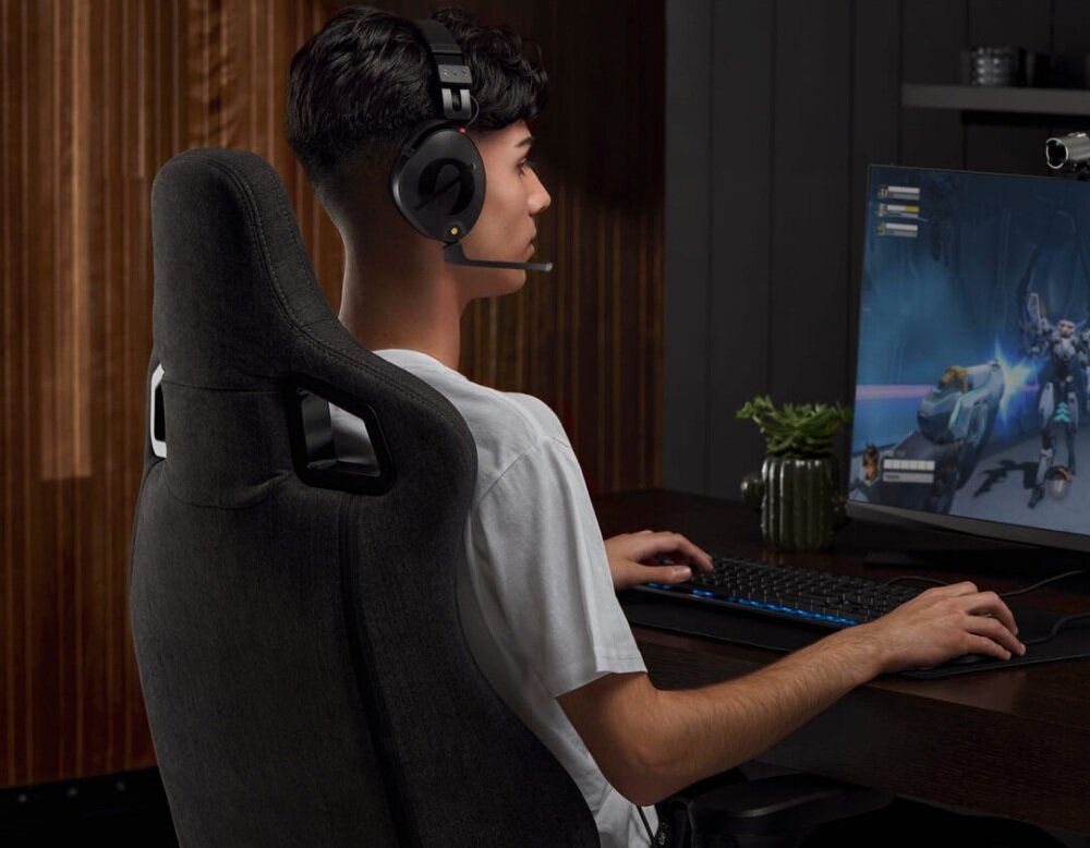 Słuchawki RODE NTH-100M design komfort lekkość dźwięk jakość wrażenia słuchowe ergonomia lekkość sport aktywność podróże czas pracy działanie akumulator