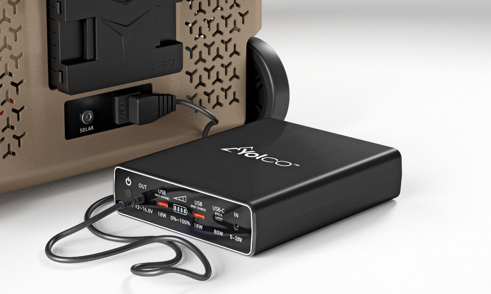 Lodówka kompresorowa YOLCO TCX60 Sand Kilka możliwości zasilania zabezpieczenie ochrona