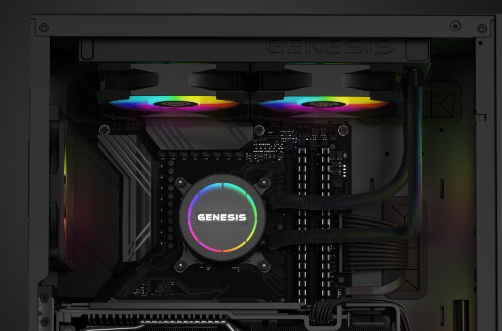 Chłodzenie wodne GENESIS Hydria 240 ARGB Widok wnętrza obudowy komputera z zamontowanym chłodzeniem wodnym na procesorze i dwoma wentylatorami przymocowanymi do górnej części obudowy, przeznaczenie, zalety, cechy