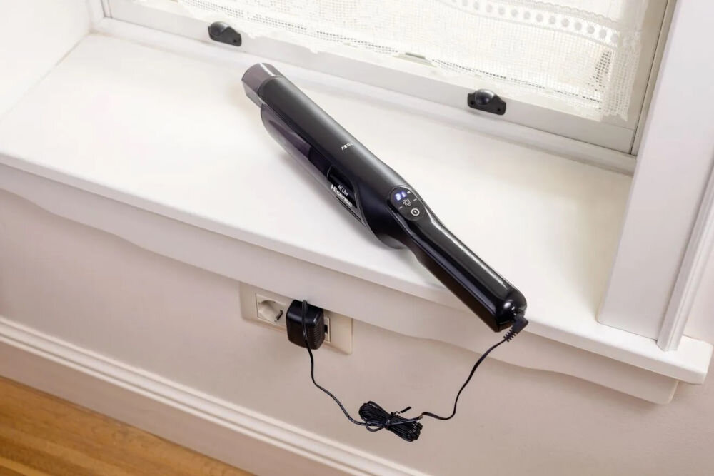 Odkurzacz ręczny HISENSE HVC9401BK akumulator 2200 mh czas pracy waga