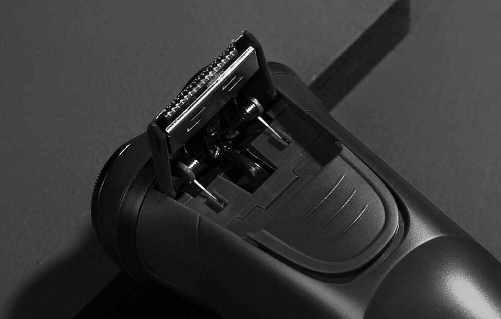 Golarka ENCHEN Warrior