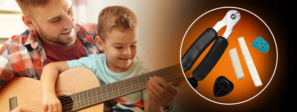 Zestaw akcesoriów do gitary klasycznej MUSICMATE MM-A60 ClassicPack - Dłuższa gra bez przerw