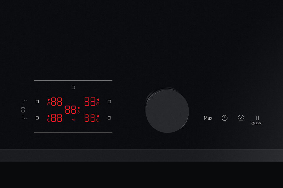 Świecące czerwone diody na płycie indukcyjnej Samsung NZ85C6058GK