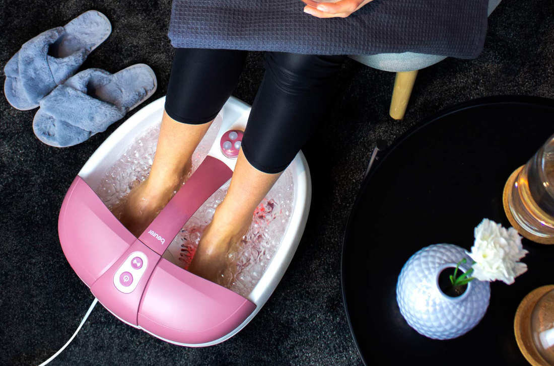 Masażer do stóp BEURER FB35 automatyczne podgrzewanie wody funkcja masazu podczerwień relaks odprężenie