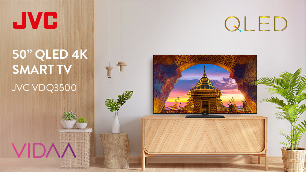 Telewizor JVC LT-50VDQ3500 - Realistyczne kolory, telewizor stojący na komodzie w salonie