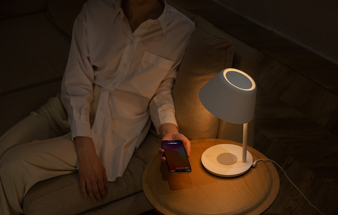 Lampka nocna YEELIGHT Staria Pro YLCT03YL aplikacja kompatybilnosc sterowanie glosem