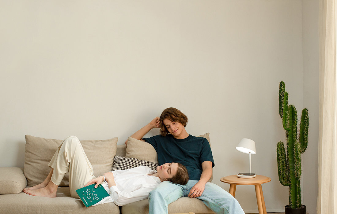 Lampka nocna YEELIGHT Staria Pro YLCT03YL antyposlizgowe nozki