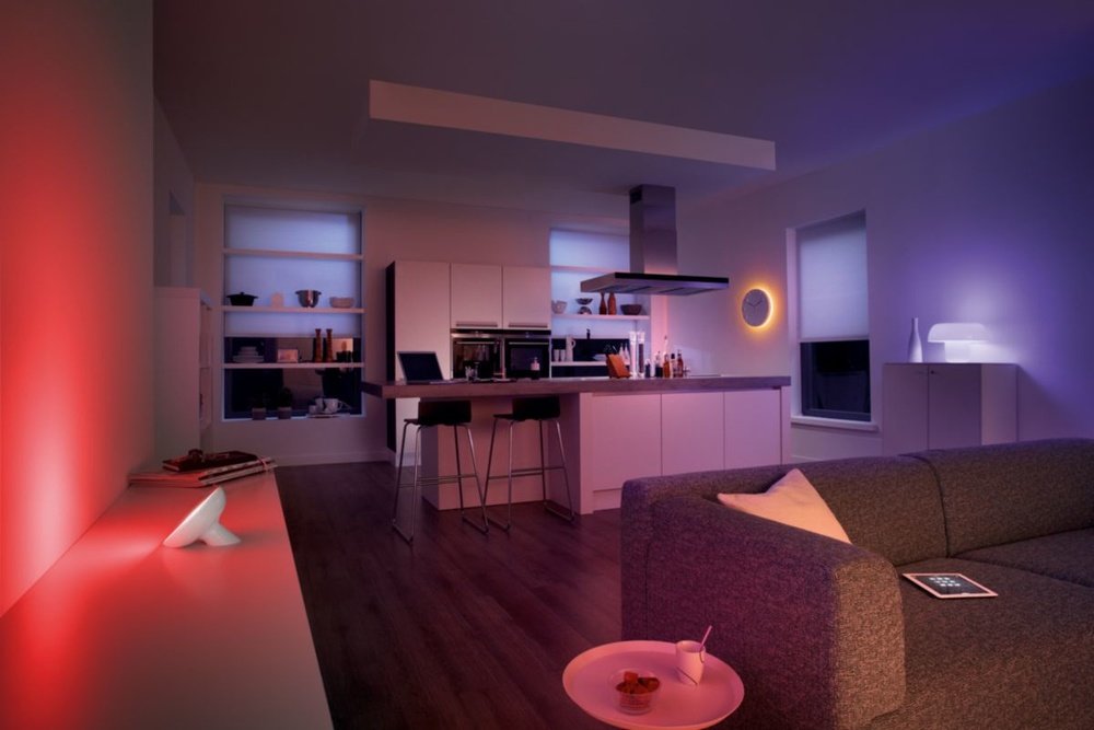 Lampka biurkowa PHILIPS Iris Clear Hue zasilanie