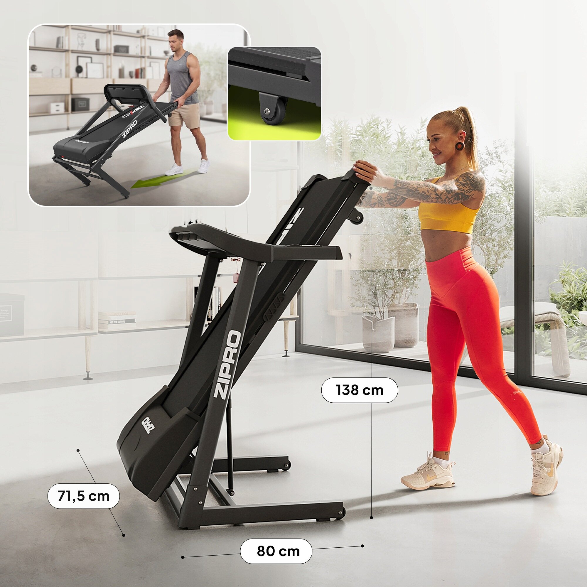 Na obrazie widoczna jest bieżnia treningowa Zipro w pozycji złożonej, z wymiarami 138 cm wysokości, 80 cm długości i 71,5 cm szerokości. W tle znajduje się osoba trzymająca bieżnię, a na małym zdjęciu pokazano kółko transportowe bieżni.