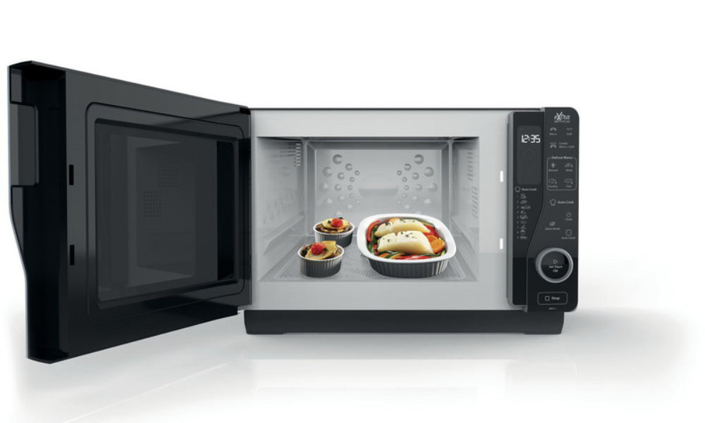 Kuchenka mikrofalowa WHIRLPOOL MWF 421 SL - ExtraSpace - technologia beztalerzowa