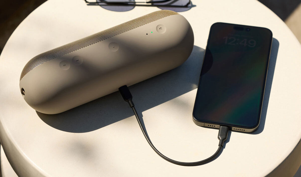 Głośnik mobilny BEATS Pill Czarny do 24 godzin pracy funkcja powerbanka kabel USB-C / USB-C