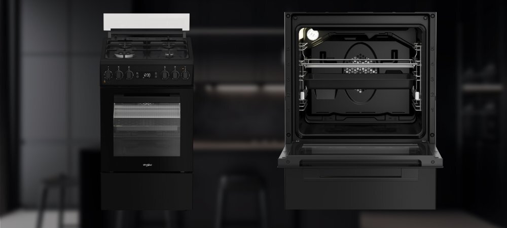 KUCHNIA WHIRLPOOL W5G8LMSWTB Po lewej stronie pokazano całą czarną kuchenkę Whirlpool na rozmytym, ciemnym tle kuchni, po prawej zaś otwarty piekarnik z widocznym wnętrzem, prowadnicami i oświetleniem. Obie perspektywy ustawione są obok siebie, aby zaprezentować wygląd z zewnątrz i przestrzeń użytkową urządzenia pokrętła precyzyjne ustawienie płomień czarny design elegancki kuchnia wyświetlacz kontrola czas temperatura żeliwne ruszty stabilne trwałe szklana pokrywa łatwe czyszczenie prowadnice teleskopowe bezpieczne wygodne wysuwanie blach komora 60l więcej miejsca dania