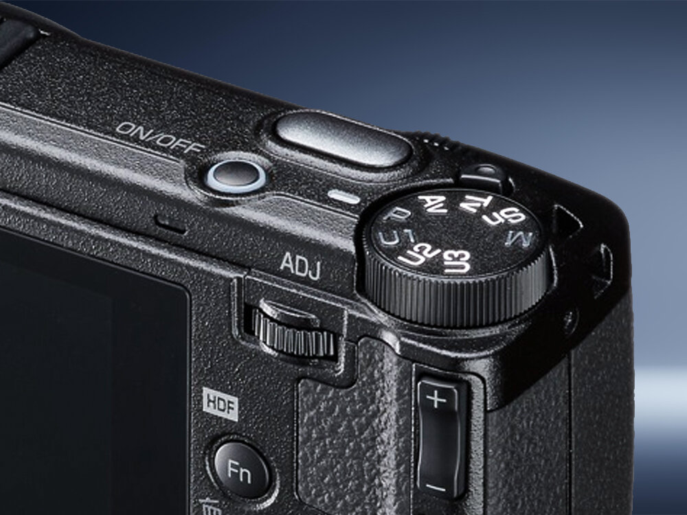 Ricoh GR IV HDF stabilizacja 5 osi Shake Reduction fotografia nocna bez poruszeń