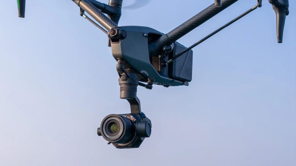 VILTROX AF 90 mm f-3.5 RAZE DL parametry techniczne F3.5 F16 USB-C filtr 52 mm teleobiektyw DJI
