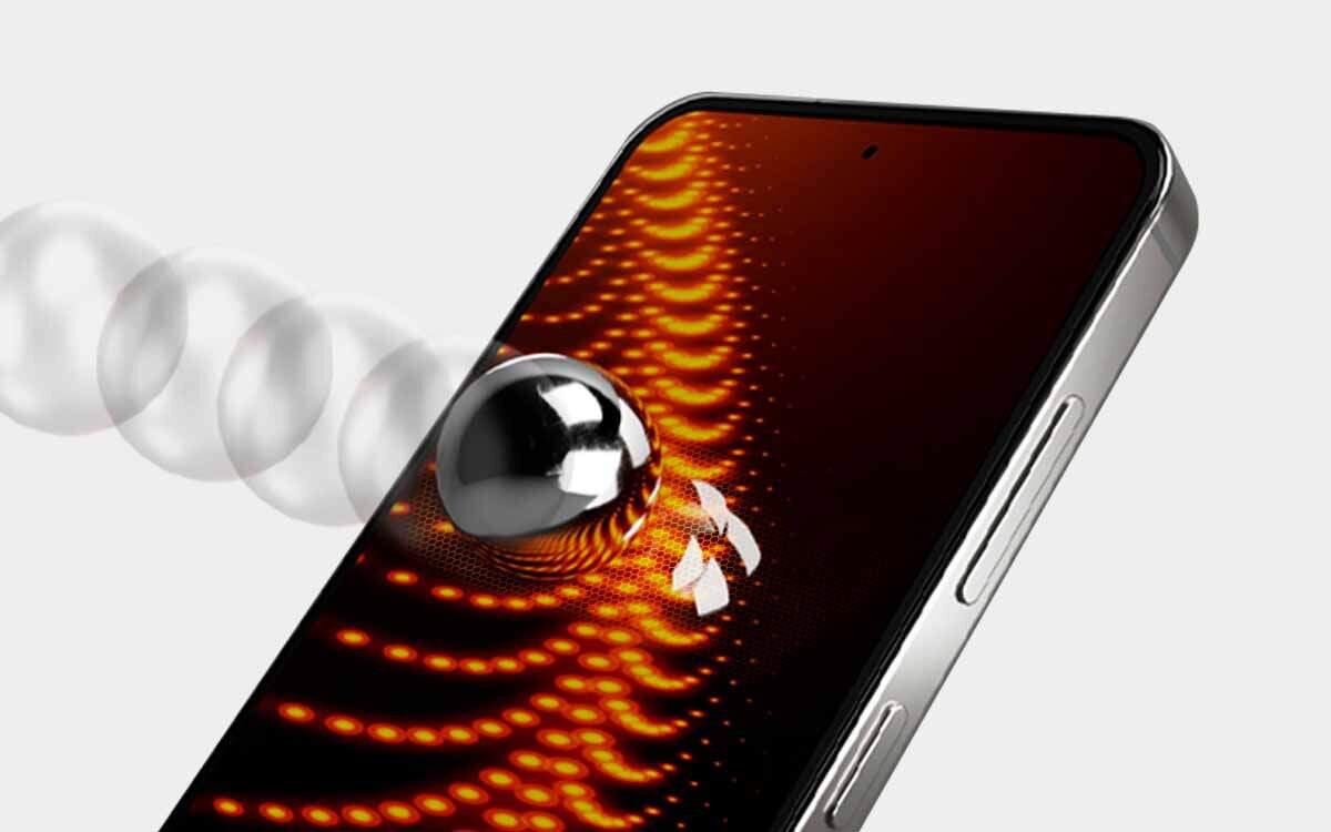 Cienkie szkło odporne na wstrząsy, które po uderzeniu wraca do pierwotnego kształtu.