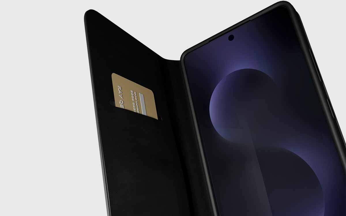 Etui Smooth Wallet z miejscami na karty dla większej wygody