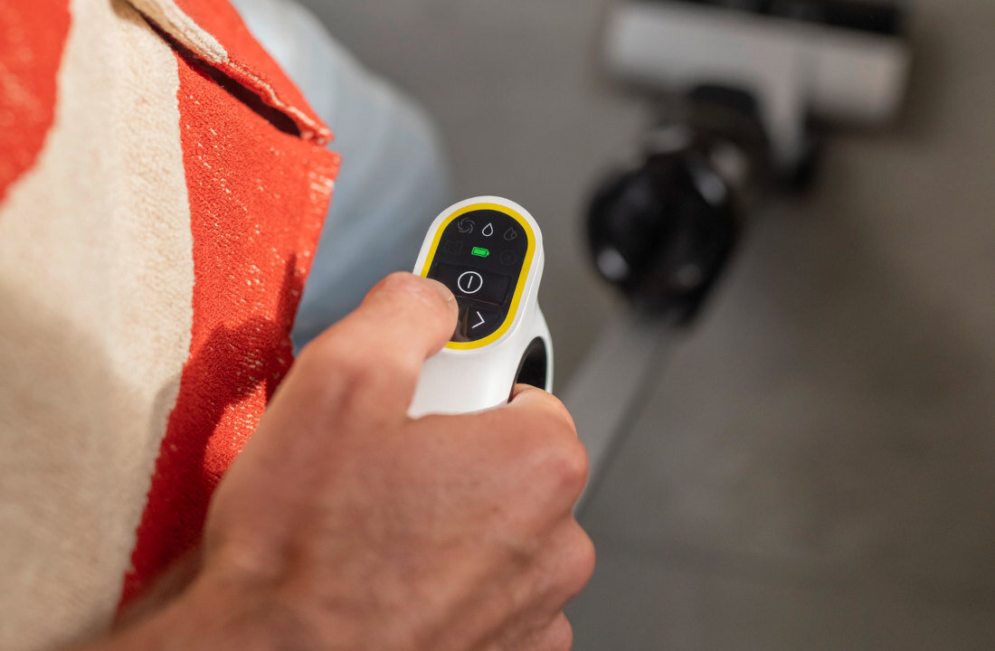 Mop elektryczny KARCHER FCV 3 Natural EU 1.056-122.0  Pełna kontrola pracy Wyświetlacz LED stan baterii i tryb czyszczenia czujnik poziomu wody ochrona kontrola sprzątanie