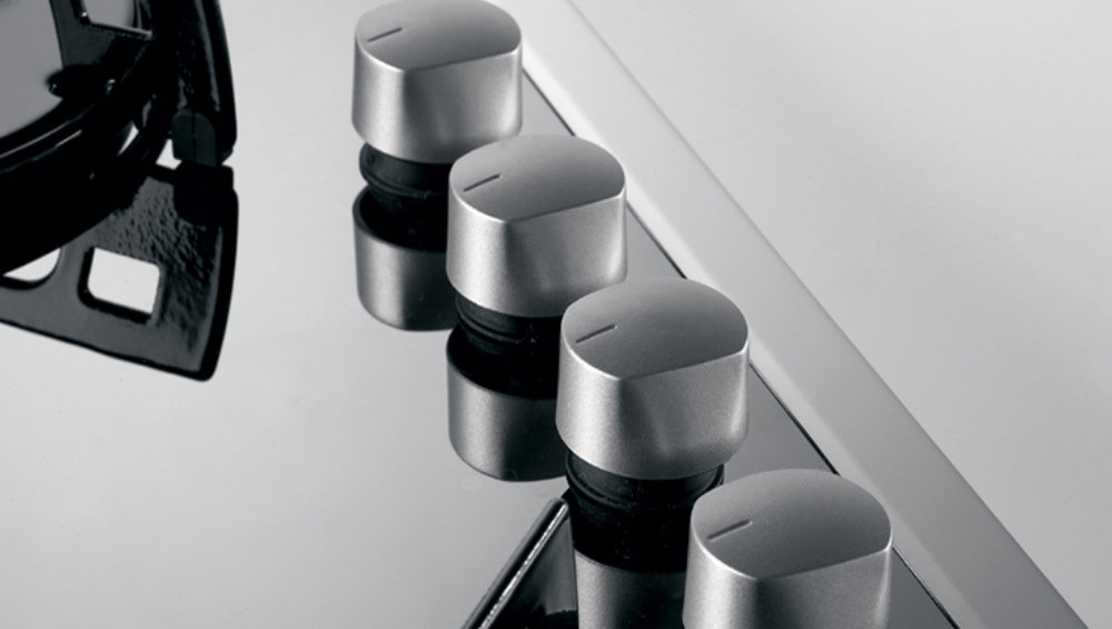 Płyta gazowa CANDY CVG64STGB - Zapalarka w  pokrętłach