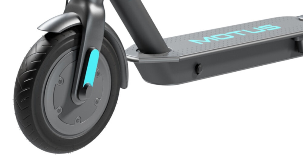 Hulajnoga elektryczna MOTUS Scooty 10 Lite Turkusowy silnik moc 350 W maksymalna predkosc do 20 km/h w przednim kole wieksze przyspieszenie pokonywanie niewielkich wzniesien o nachyleniu terenu do 15 stopni