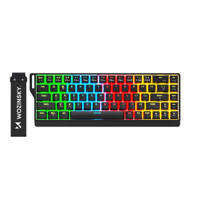 Czarna klawiatura mechaniczna z podświetleniem RGB, z widocznymi kolorowymi klawiszami. Obok klawiatury znajduje się element z logo \'WOZINSKY\'.