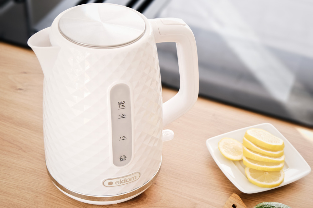 Czajnik ELDOM  C280C Elli Czarny pojemnosc 1,7l wskaznik poziomu wody wyposazenie