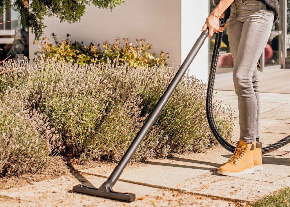 Odkurzacz KARCHER WD 3 V-17/4/20 1.628-130.0 zdjęcie lifestyle Pojemny zbiorni Zbiornik o pojemności 17 litrówk Lekka konstrukcja o wadze 4,5 kg 