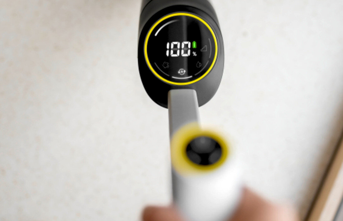 Mop elektryczny KARCHER FCV 4 Pet & Home Dry 1.056-137.0 Wygoda na co dzień Wyświetlacz LED  informacja Samoczyszczenie i intuicyjna obsługa zbliżenie na wyświetlacz