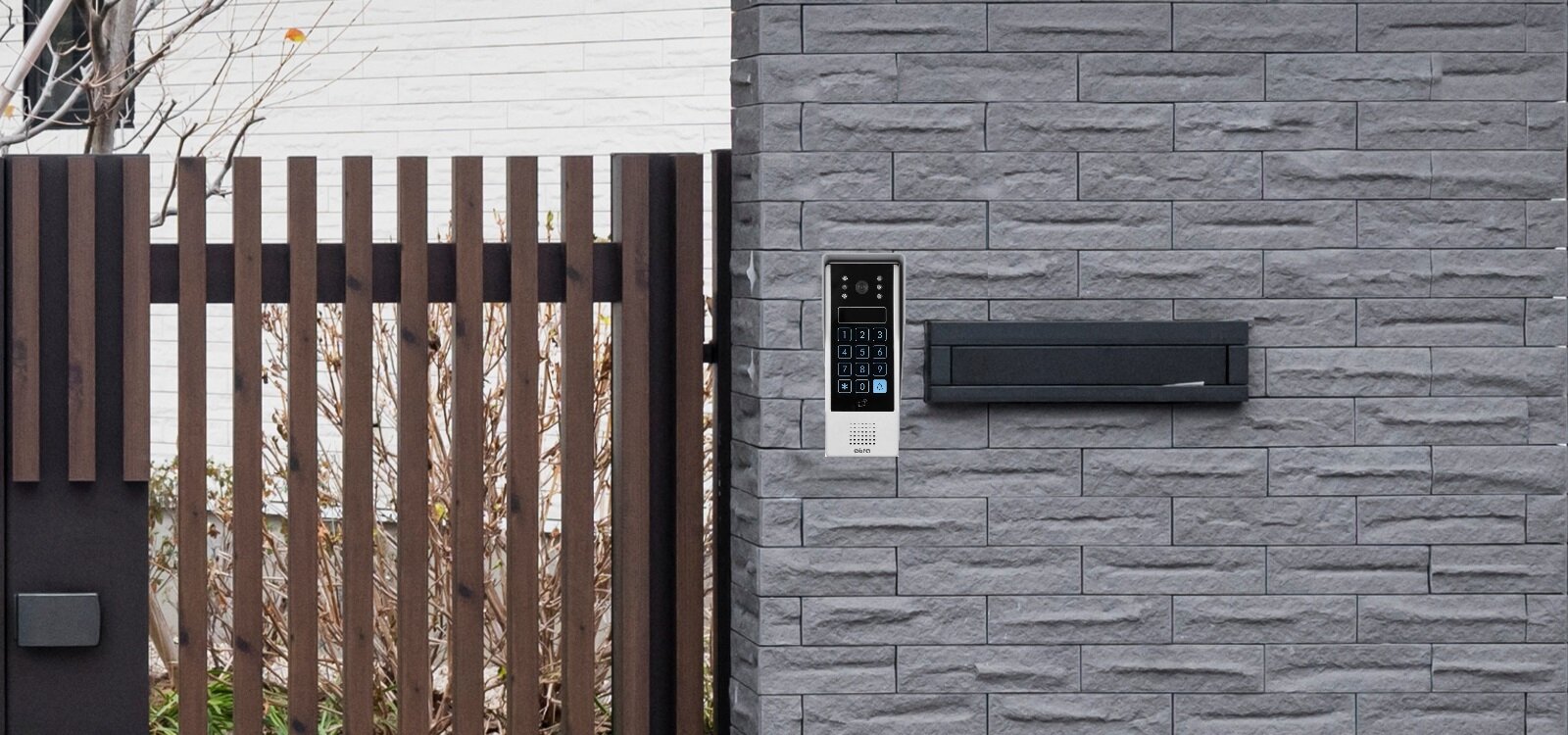 Wideodomofon EURA VDP-90A3 Biały kaseta zewnętrzna obraz w rozdzielczości 700 TVL pole widenia w poziomie do około 53 stopni współczynnik ochrony IP44 5 diod LED