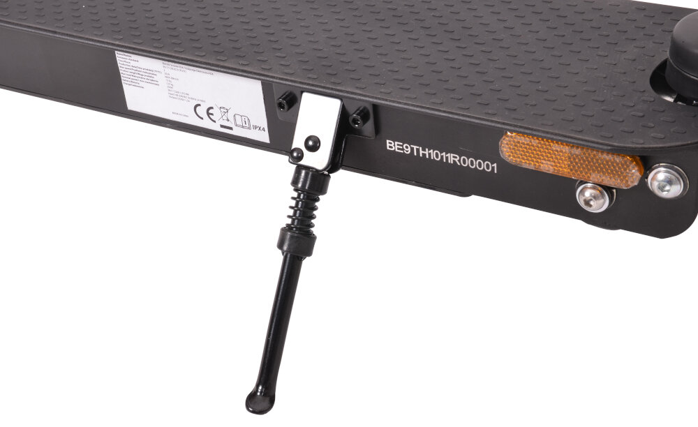 Hulajnoga elektryczna R.EVOLUTION R-EV42112 Czarny skladana stopka wytrzymala nozka w centralnym punkcie ciezkosci zapobiega przypadkowemu przewroceniu sie pojazdu